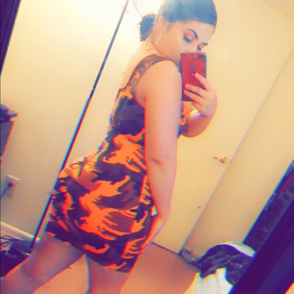 Camo fitted mini dress - Picture 2 of 6